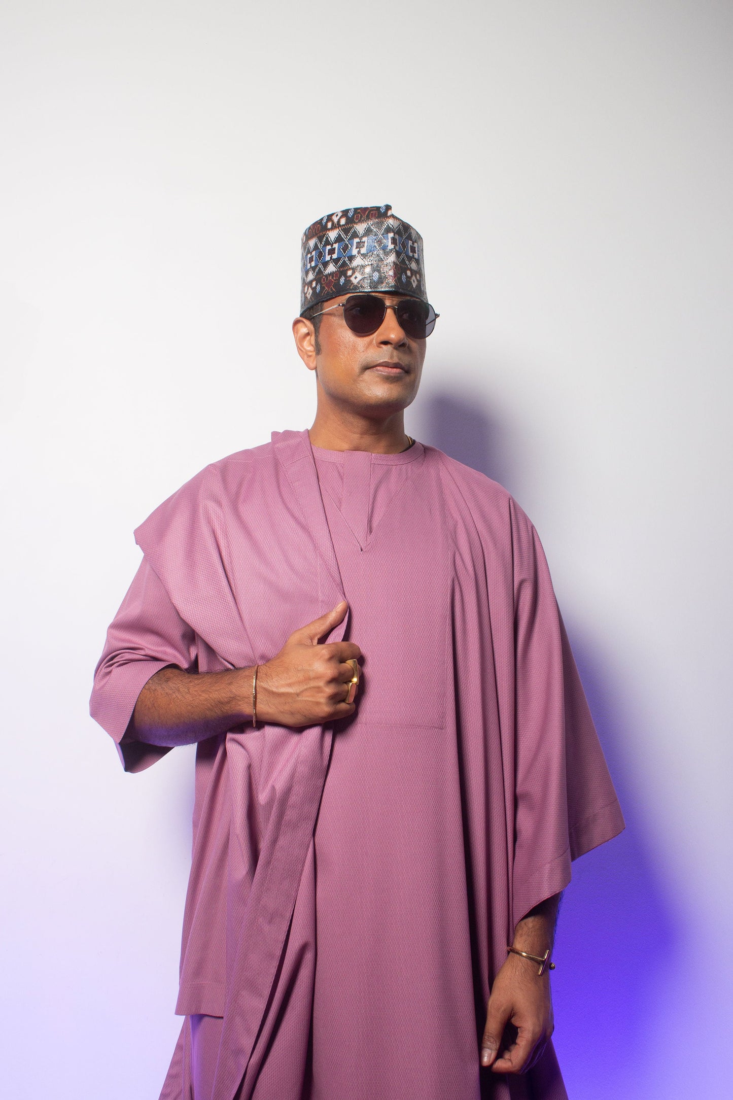 THE JỌMÍ AGBADA